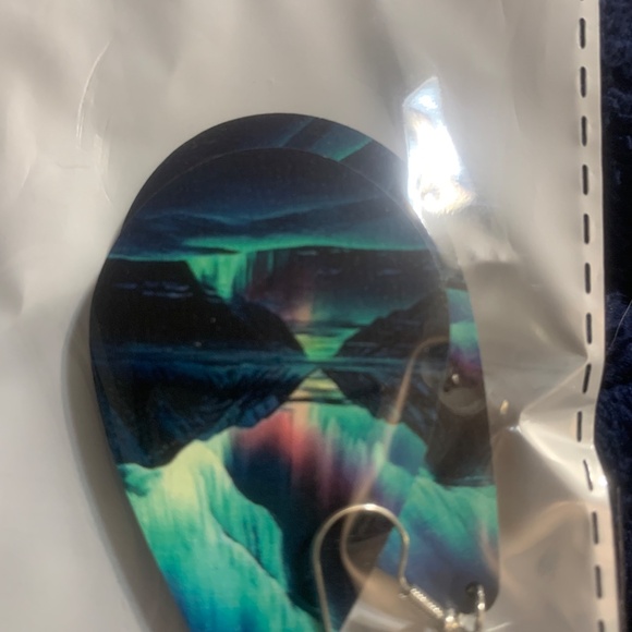 Meet your Posher, Penni!! - Picture 8 of 16